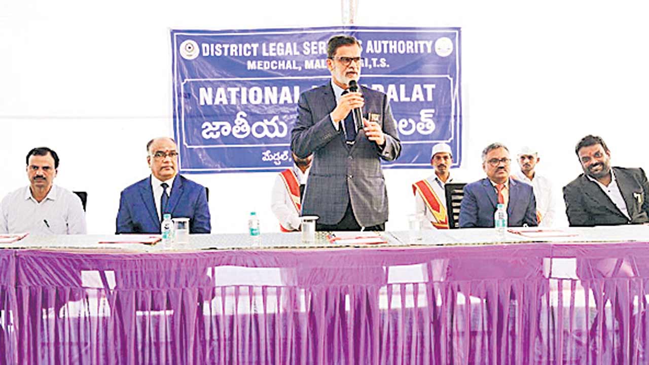 పరిష్కారమైన కేసులు 1,60,313