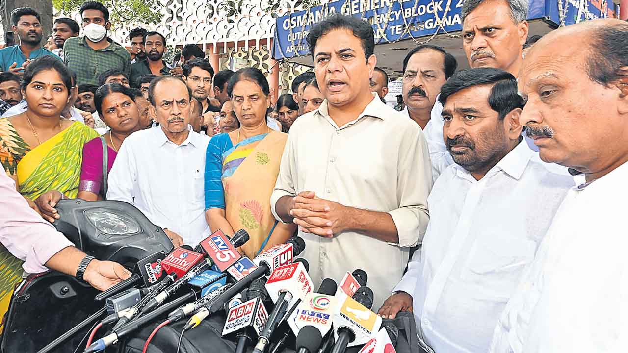 KTR | స్థానిక సంస్థల్లో బీసీలకు 42 శాతం రిజర్వేషన్లు ఇవ్వాల్సిందే: కేటీఆర్‌