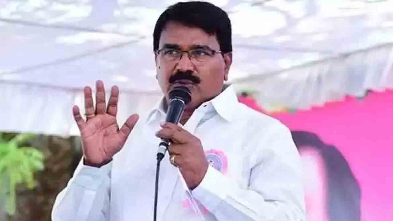 శ్రీధర్‌రెడ్డి హత్య కేసును ఛేదించండి