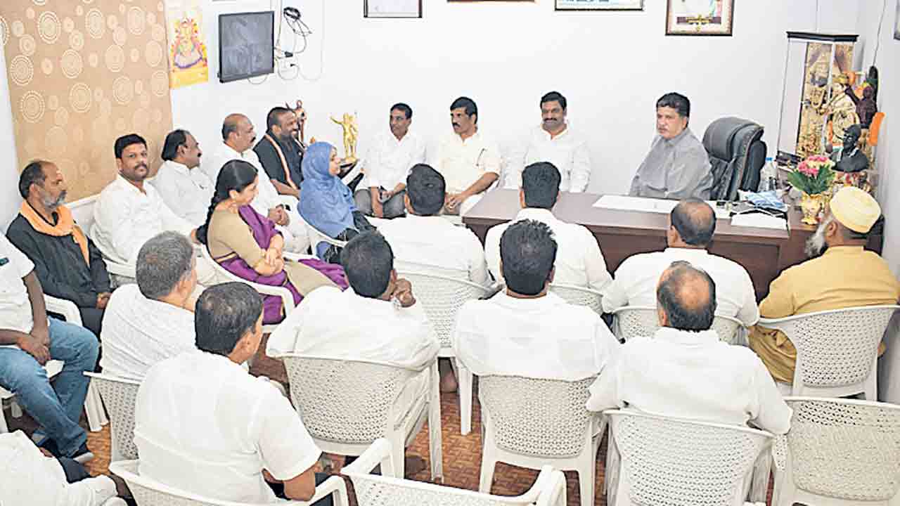 కాంగ్రెస్ ప్రభుత్వం అన్ని రంగాల్లో విఫలం