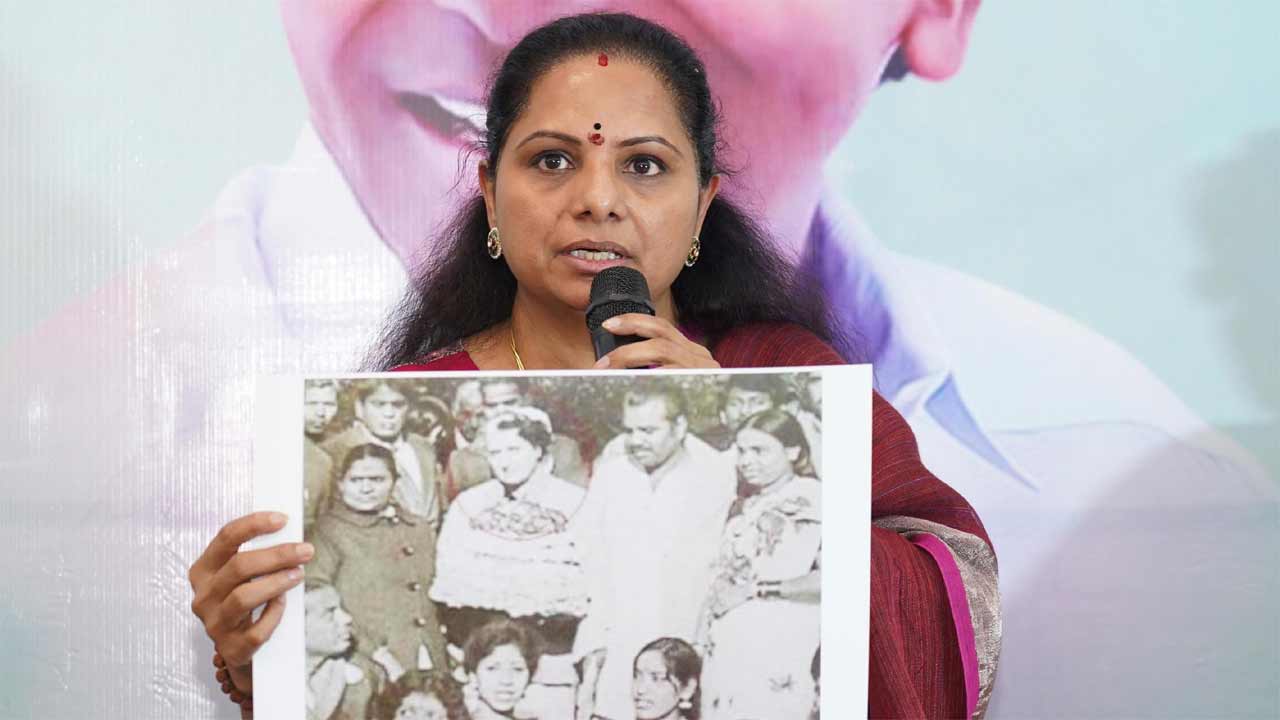 MLC Kavitha | బతుకమ్మను అవమానించిన కాంగ్రెస్‌ నాయకులకు ఏం శిక్ష వేస్తారు.. సీఎం రేవంత్‌ రెడ్డి నిలదీసిన ఎమ్మెల్సీ కవిత