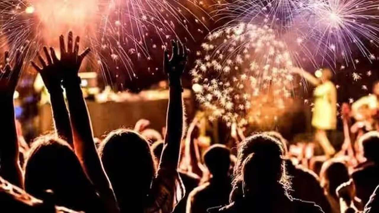 నూతన సంవత్సర వేడుకలకు సన్నద్ధం