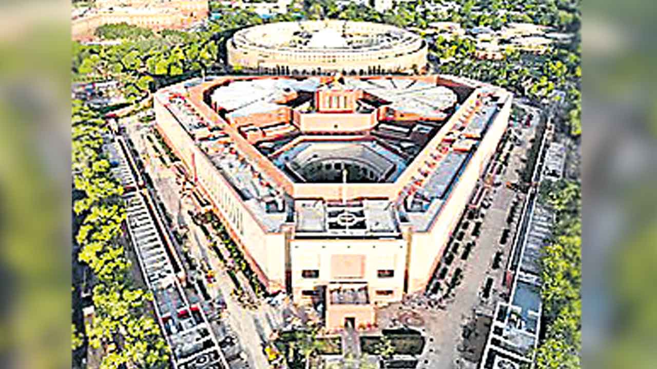 31 మందితో జేపీసీ.. 90 రోజుల్లో నివేదిక