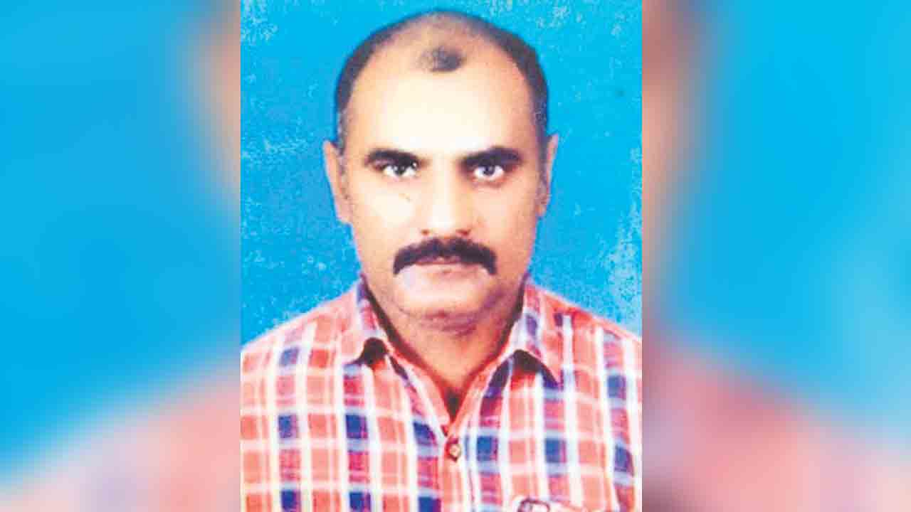 భవనం పై నుంచి పడి ఒకరి మృతి