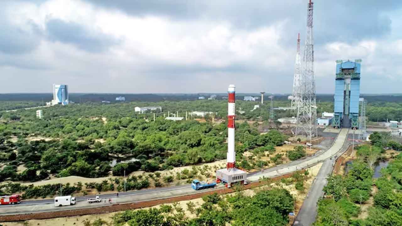 ISRO | నేడు స్పాడెక్స్‌ ప్రయోగం.. నింగిలోకి రెండు ఉపగ్రహాలు