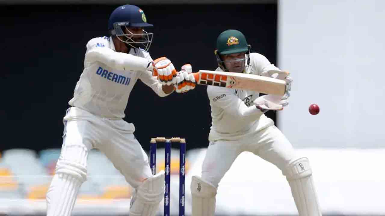 Ravindra Jadeja | జడేజా హాఫ్‌ సెంచరీ.. వర్షంతో నిలిచిన ఆట