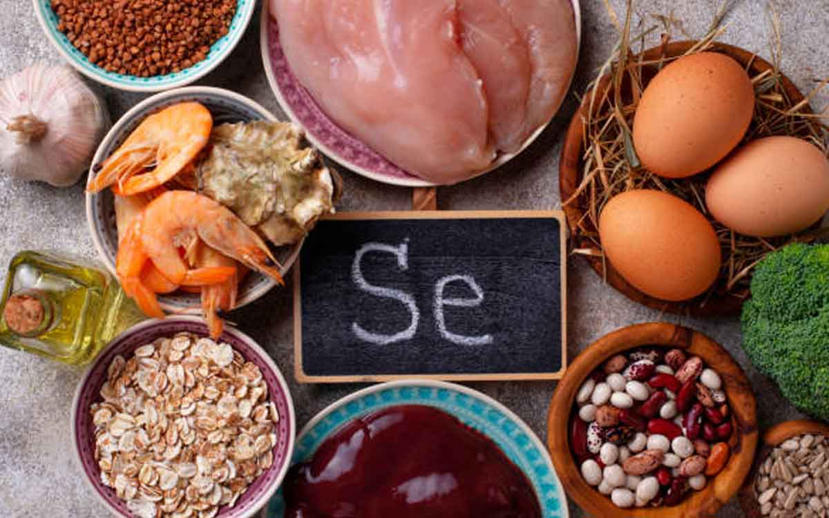 Selenium Foods | థైరాయిడ్ స‌మ‌స్య‌లు పోయి రోగ నిరోధ‌క శ‌క్తి పెర‌గాలంటే వీటిని తినాలి..!