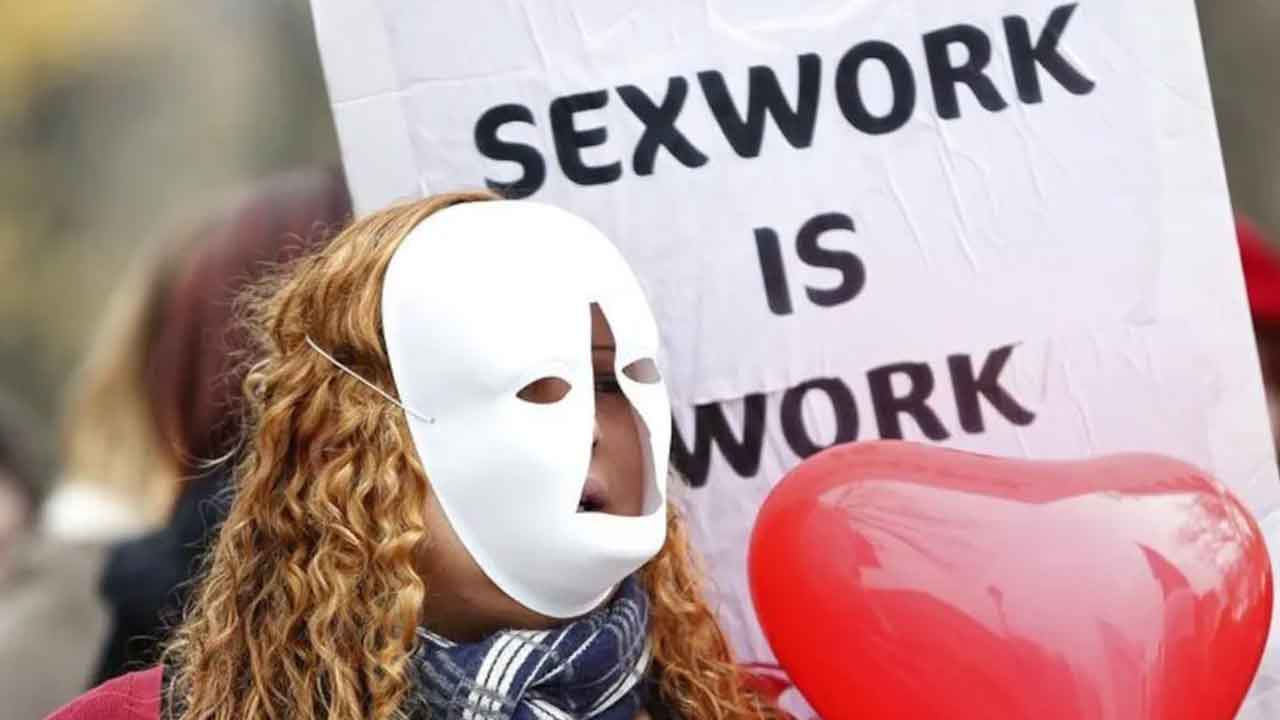 Belgium | సెక్స్‌ వర్కర్లకు పెన్షన్లు, ప్రసూతి సెలవులు.. ఆరోగ్య బీమా కూడా..