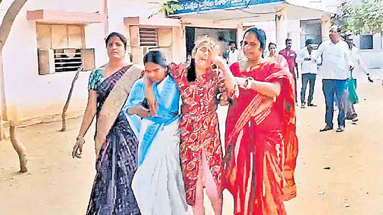 మరి, ఈ చావులకు బాధ్యులెవరు?