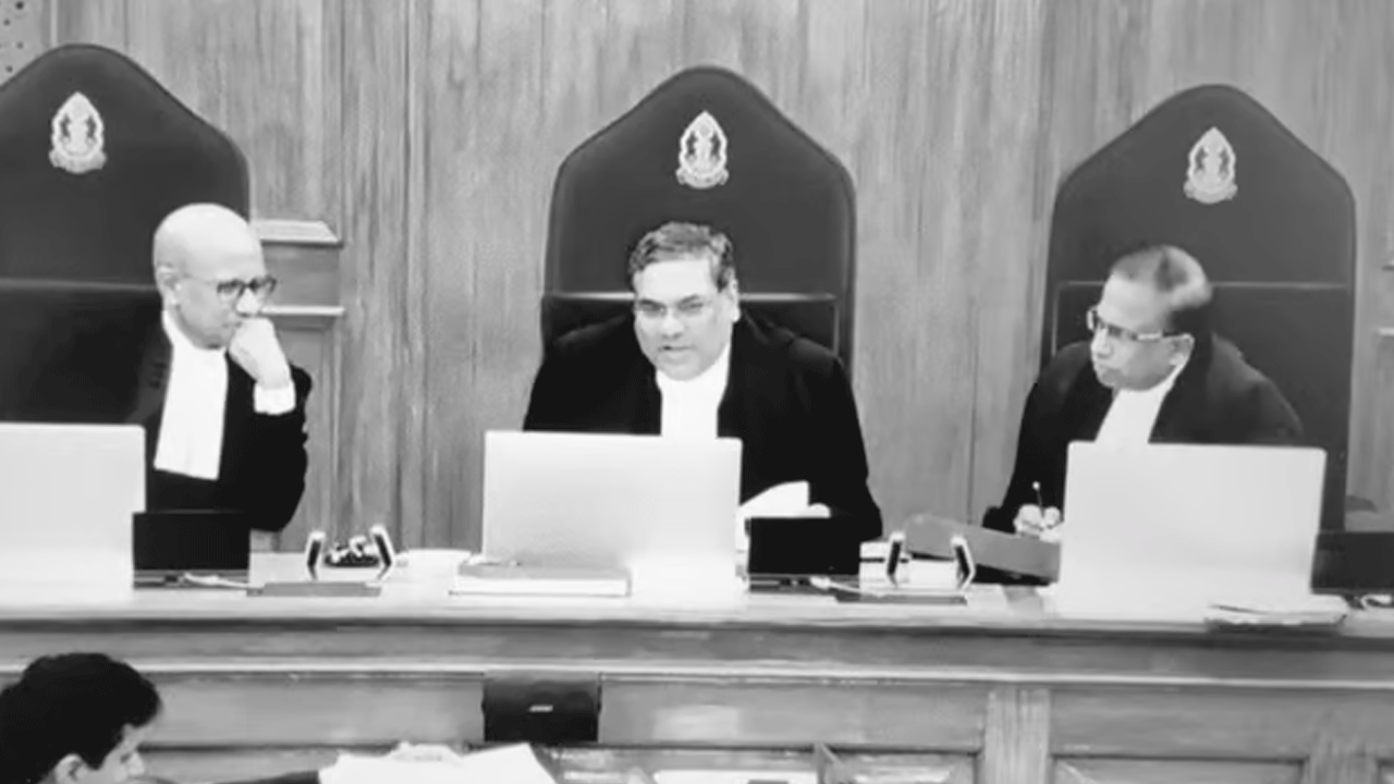 Places of Worship Act: ప్రార్థ‌నా స్థ‌లాల స‌ర్వేల‌పై సుప్రీంకోర్టు కీల‌క ఆదేశాలు