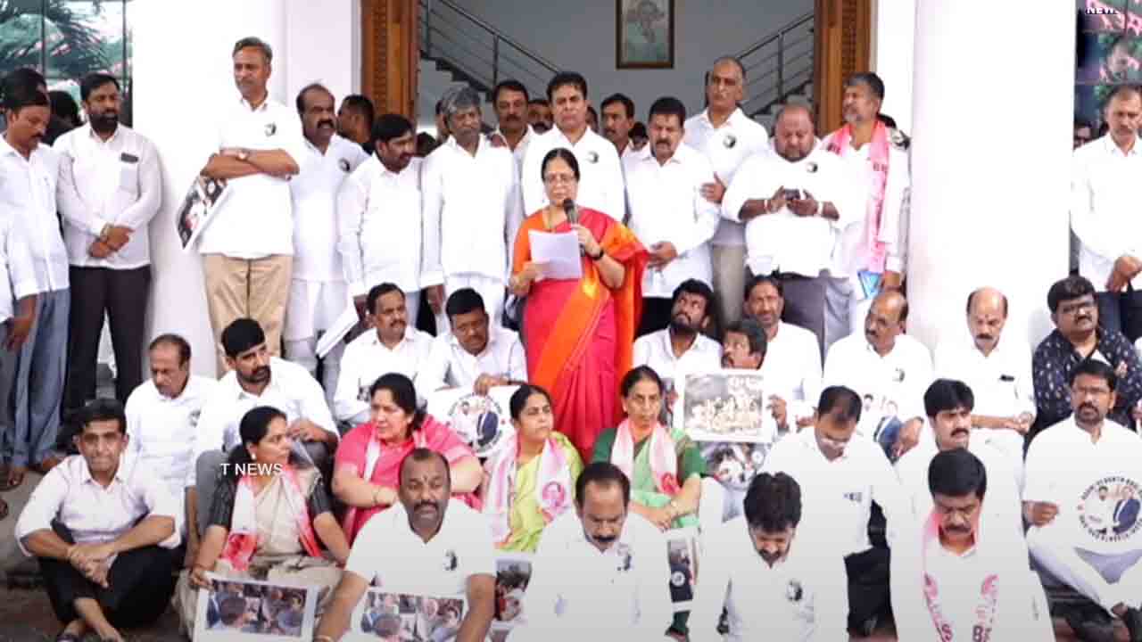 MLC Vani Devi | కాంగ్రెస్ పార్టీ త‌ల్లి విగ్ర‌హావిష్క‌ర‌ణ జ‌రుగుతుంది.. ఎమ్మెల్సీ వాణిదేవి సంచ‌ల‌న వ్యాఖ్య‌లు