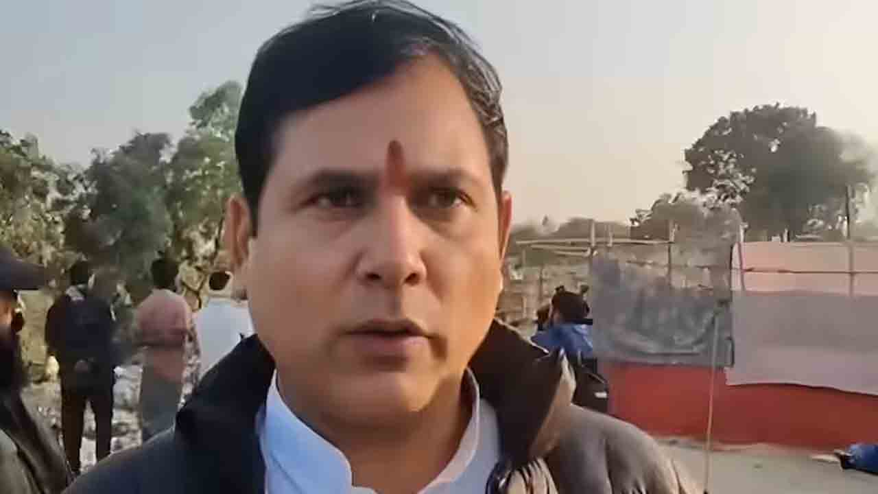 యూపీలో రోజుకు 50 వేల గోవుల వధ