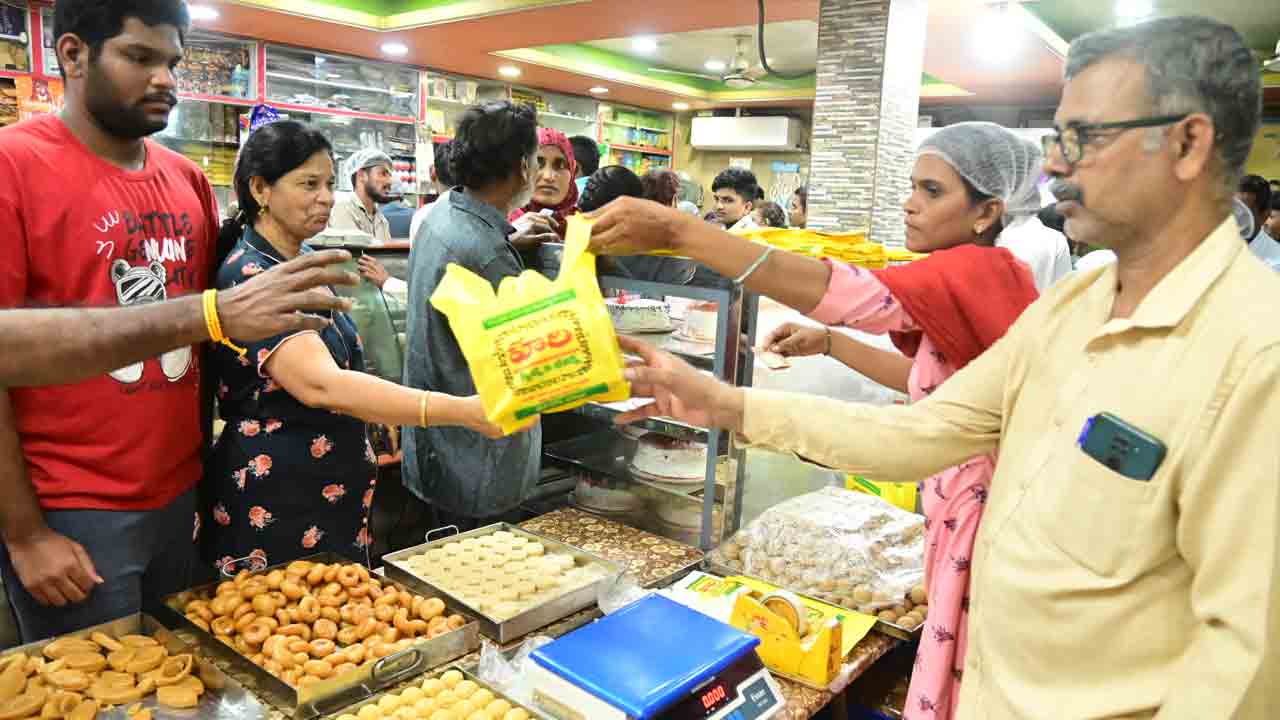 కోటి ఆశలతో..