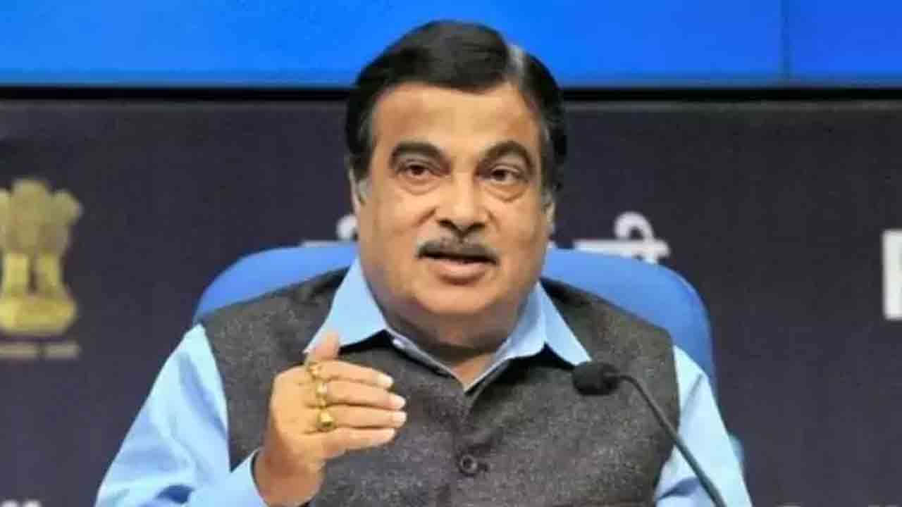 రోడ్డు ప్రమాద బాధితులకు నగదురహిత వైద్యం