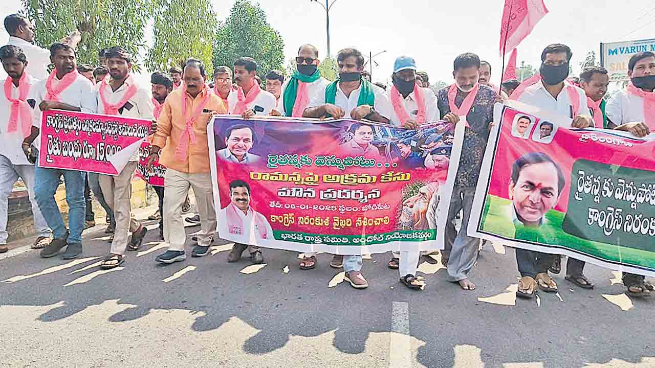 హామీలపై ప్రశ్నిస్తే అక్రమ కేసులా?