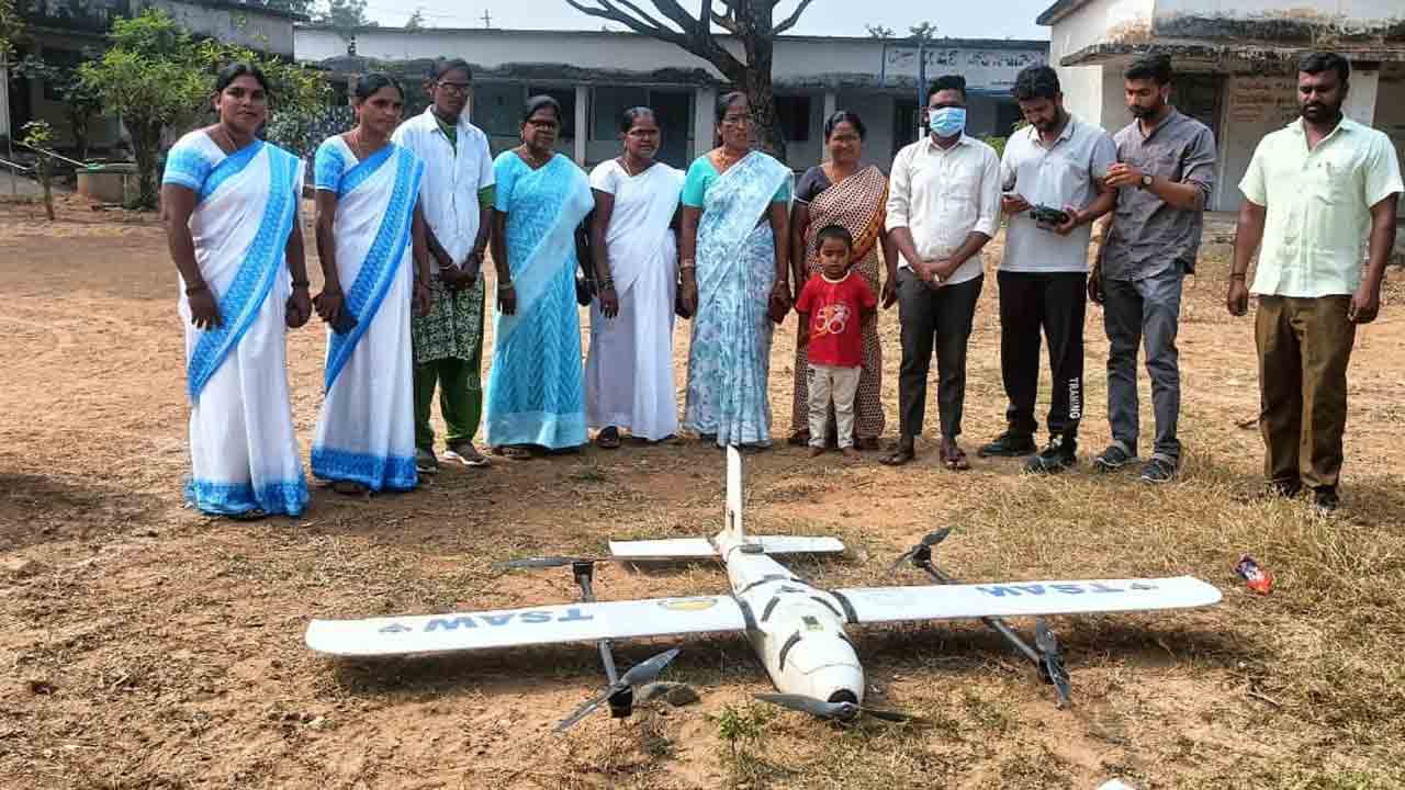 డ్రోన్‌ సహాయంతో టీబీ రోగుల శాంపిళ్ల తరలింపు