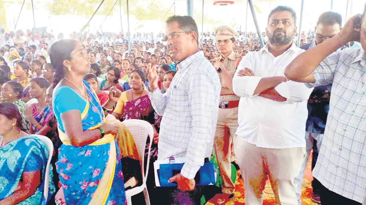 మంత్రి ఉత్తమ్‌కు నిరసన సెగ!