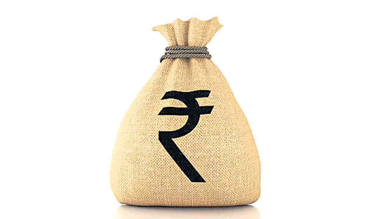 Telangana | ఆమ్దానీ ఆగమాగం.. ఏడాదిలో పడిపోయిన తెలంగాణ రెవెన్యూ రాబడి!