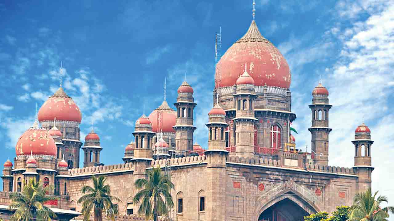 ఒక ఘటనపై ఇన్ని ఎఫ్‌ఐఆర్‌లా?