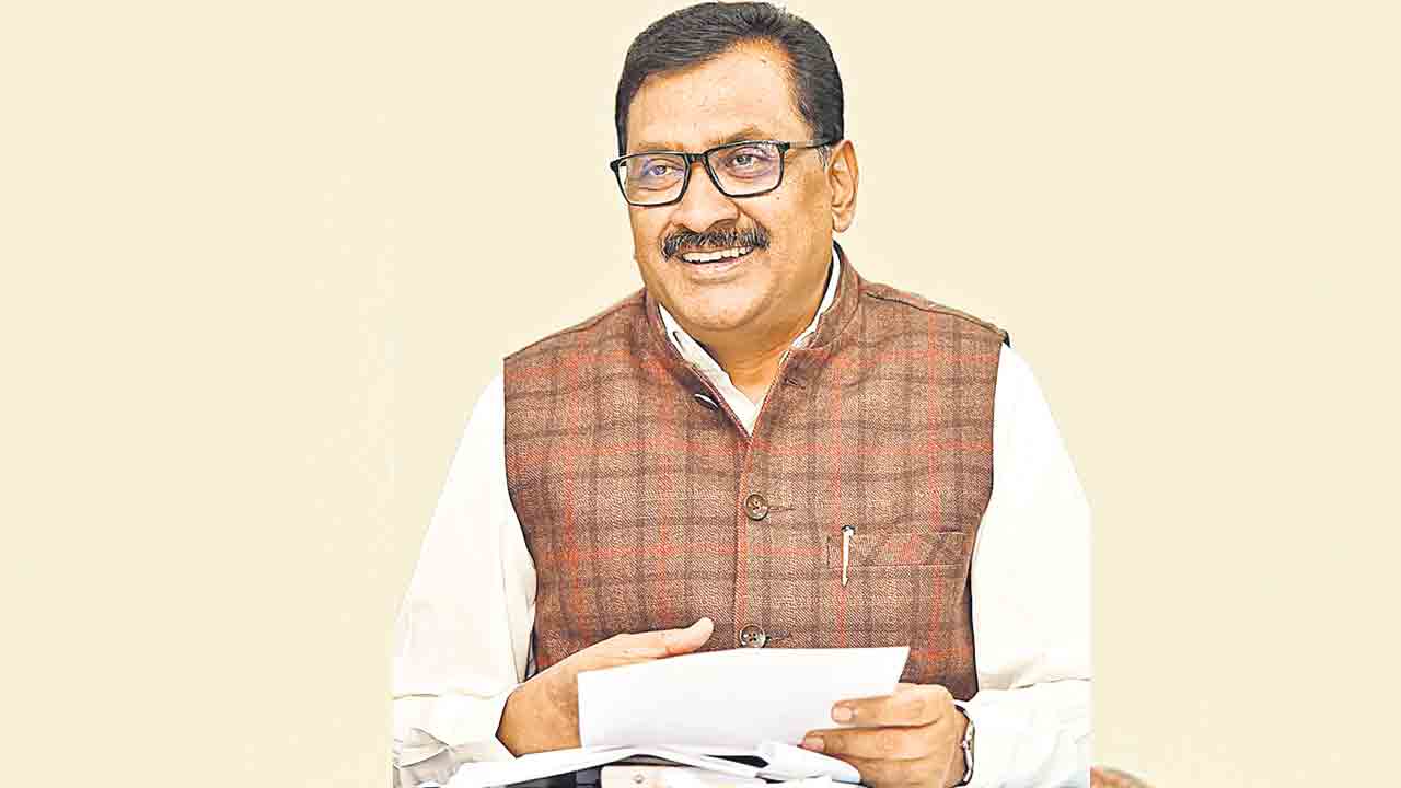 కామన్‌ రిక్రూట్‌మెంట్‌బోర్డు ఉత్తమం