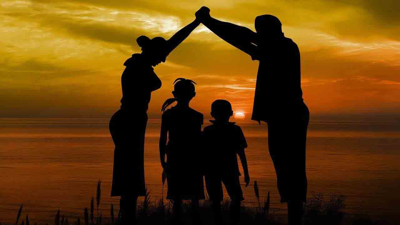 పని కన్నా కుటుంబమే ముఖ్యం