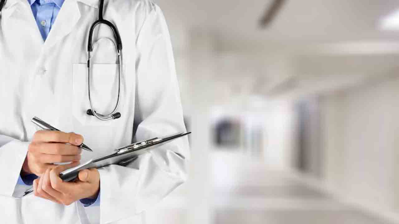 Medical PG | స్థానిక కోటా రద్దు.. మెడికల్‌ పీజీ సంకటం