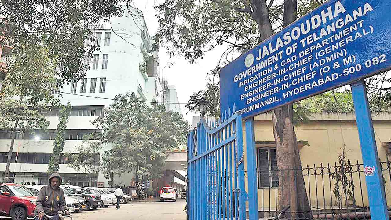 Telangana | బలవంతపు బదిలీలు.. కాంగ్రెస్‌ నేతల తీరుతో నలిగిపోతున్న ఇరిగేషన్‌ ఇంజినీర్లు
