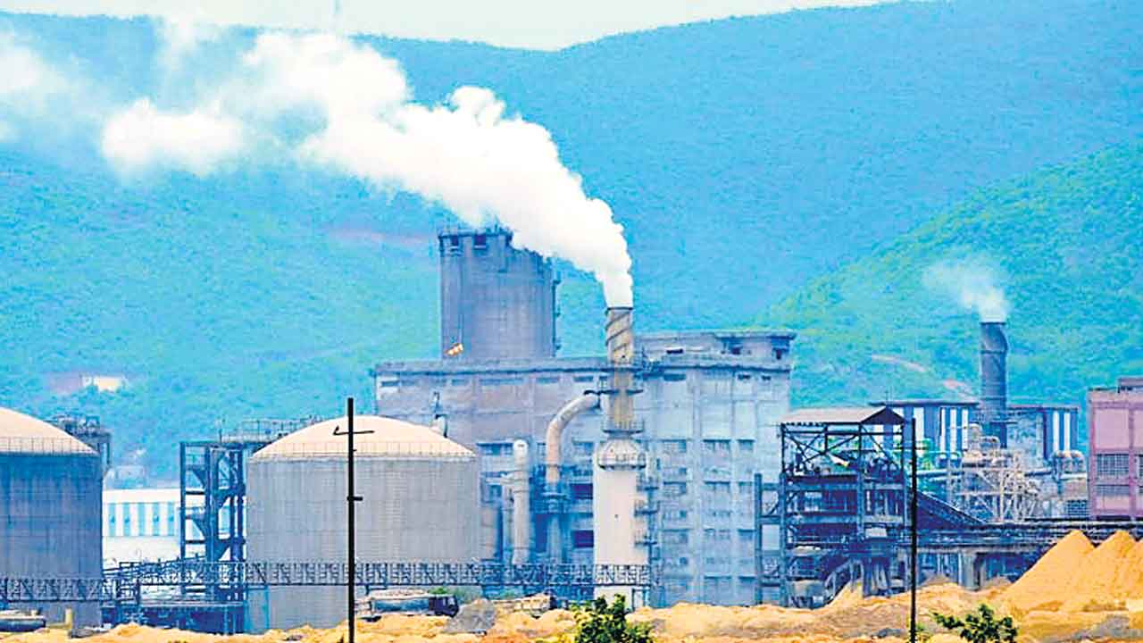 పాడి పంటలా? పరిశ్రమలా?