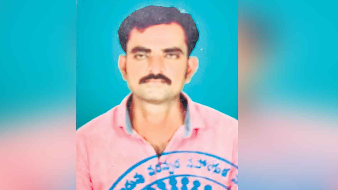 రైతు ఆత్మహత్య