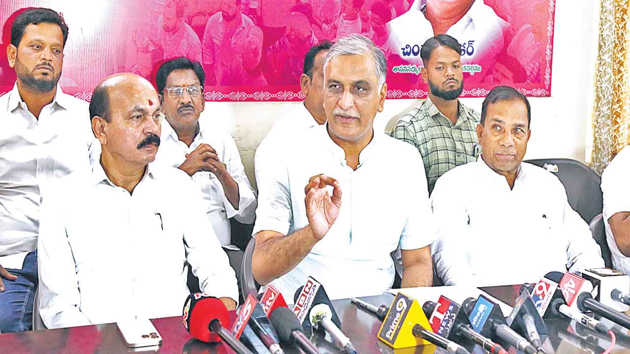 Harish Rao | ఆత్మీయ భరోసా 10 శాతం మందికేనా.. కాంగ్రెస్‌ సర్కార్‌ తీరుపై హరీశ్‌రావు ఆగ్రహం