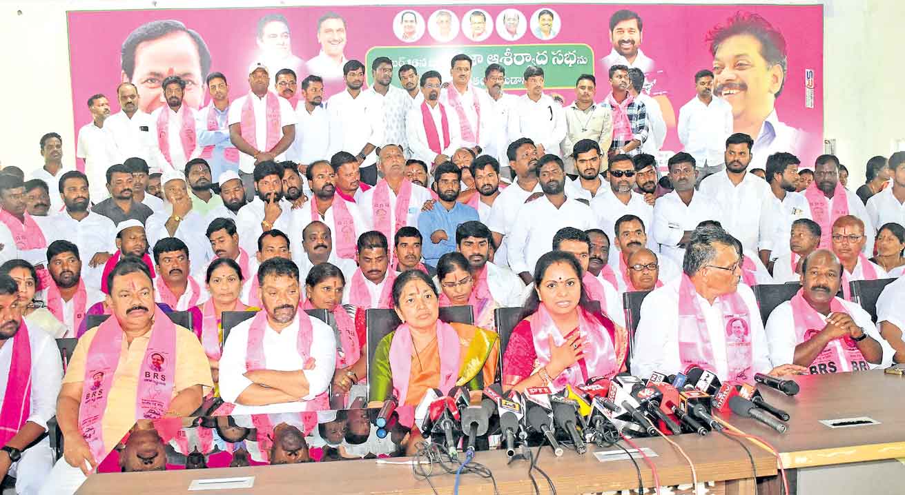 ప్రజాధనం లూటీకి కాంగ్రెస్‌ సర్కార్‌ ప్లాన్‌!