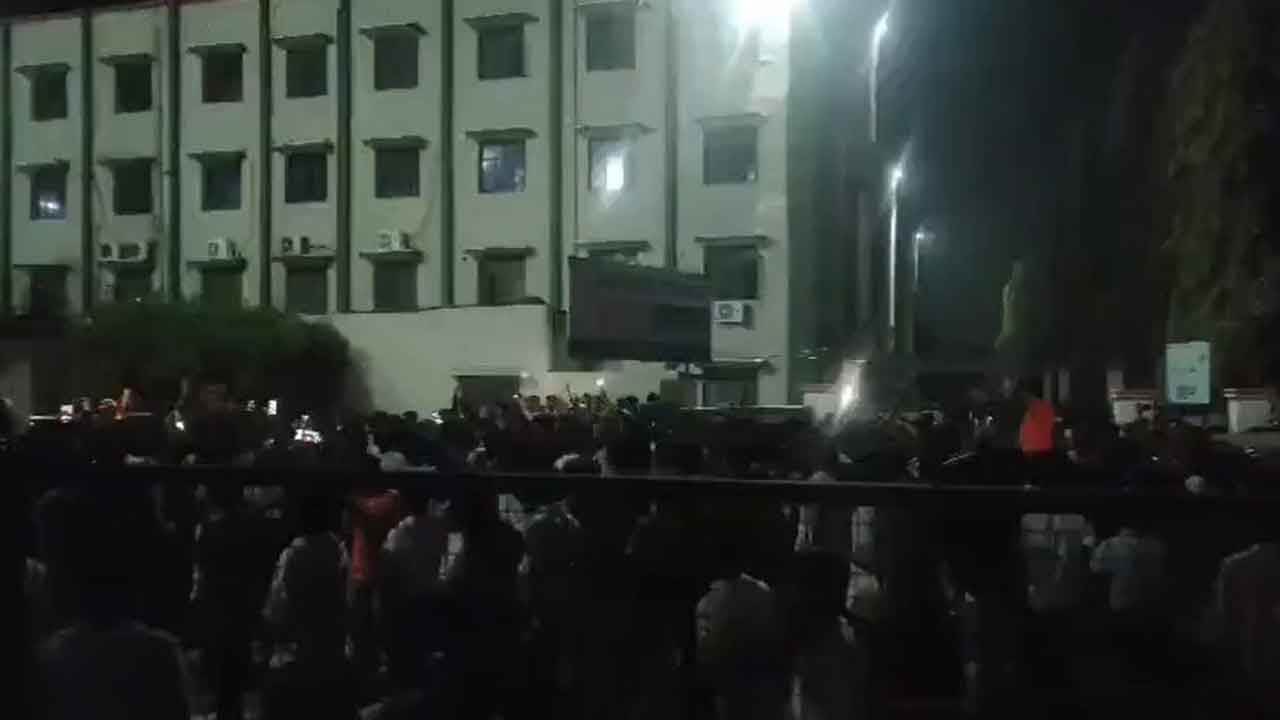 సీఎంఆర్‌లో ఉద్రిక్తత