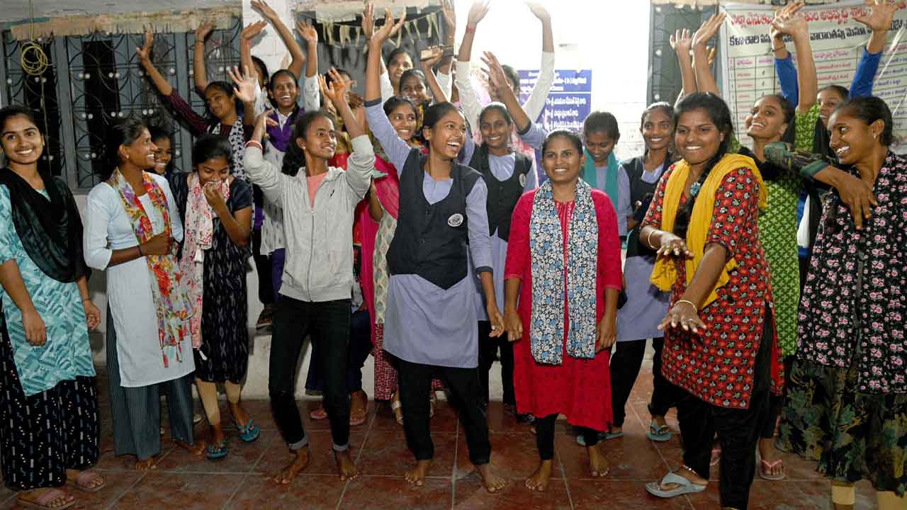 కొత్త ఆశలు.. సరికొత్త లక్ష్యాలతో..2025కు ఘన స్వాగతం