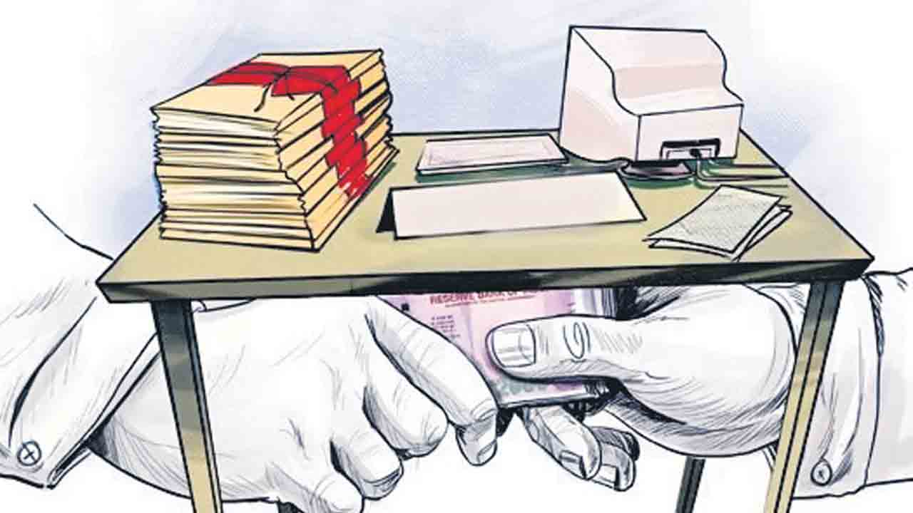 Telangana | అమాంతం పెరిగిన అవినీతి! ఏడాదిలో 152 కేసుల్లో 223 మంది అరెస్టు