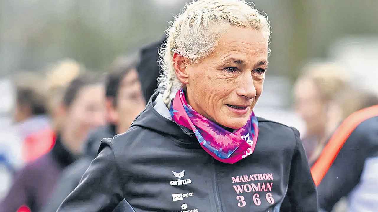 ఎడాదంత పరిగెడుతూనే