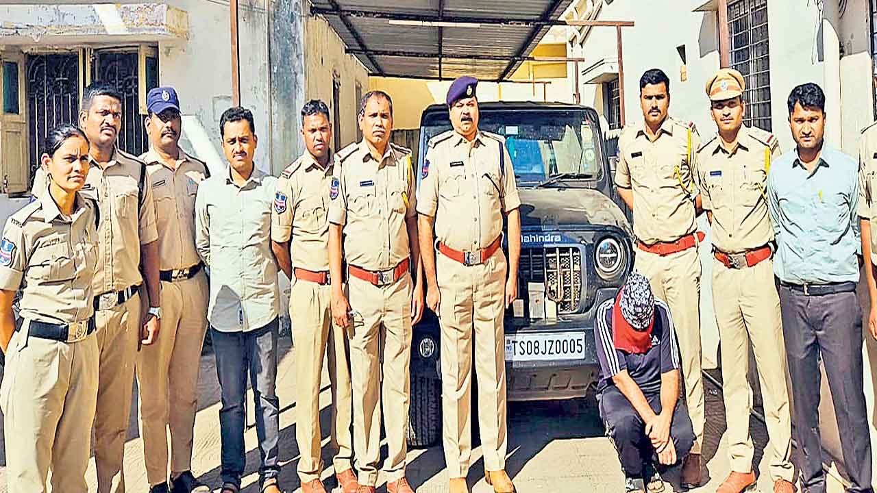 డ్రగ్స్‌ వ్యాపారం చేస్తూ పట్టుబడిన సాఫ్ట్‌వేర్‌ ఇంజినీర్‌