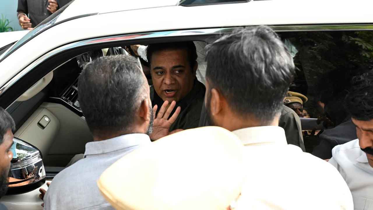 Congress-BJP | బీజేపీ-కాంగ్రెస్‌ మిలాఖత్‌.. కేసుల్లో దొందూదొందే!