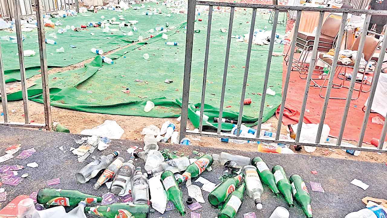 Uppal | ఉప్పల్‌ మున్సిపల్‌ స్టేడియంలో మందు పార్టీ.. రూల్స్‌ చెప్పడానికేనా.. అమలు చేయరా?