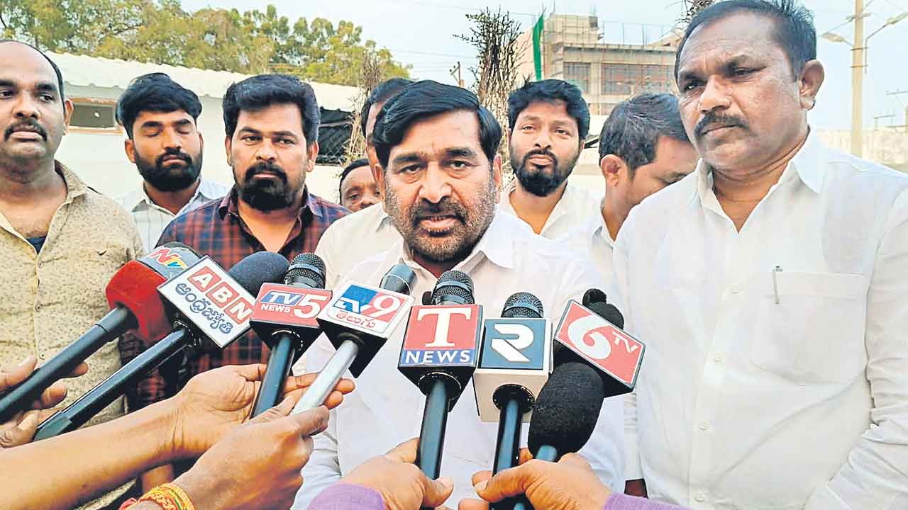 MLA Jagadish Reddy | రేవంత్‌పై బండికి ఎందుకంత ప్రేమ? సీఎంకు ఏజెంట్లుగా బీజేపీ నాయకులు