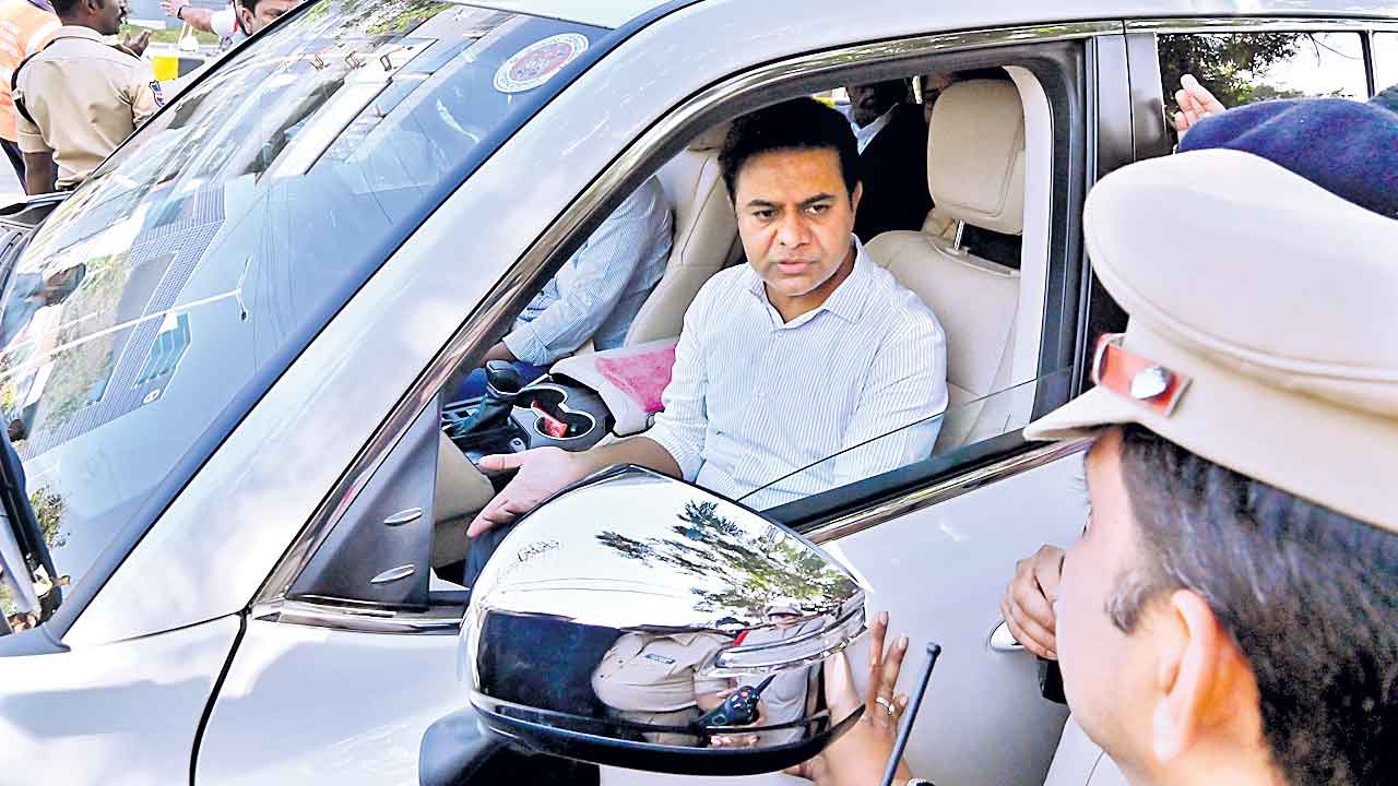 ACB | ఏసీబీ ఆఫీసు వద్ద హైడ్రామా.. విచారణకు వచ్చిన కేటీఆర్‌ను అడ్డుకున్న అధికారులు