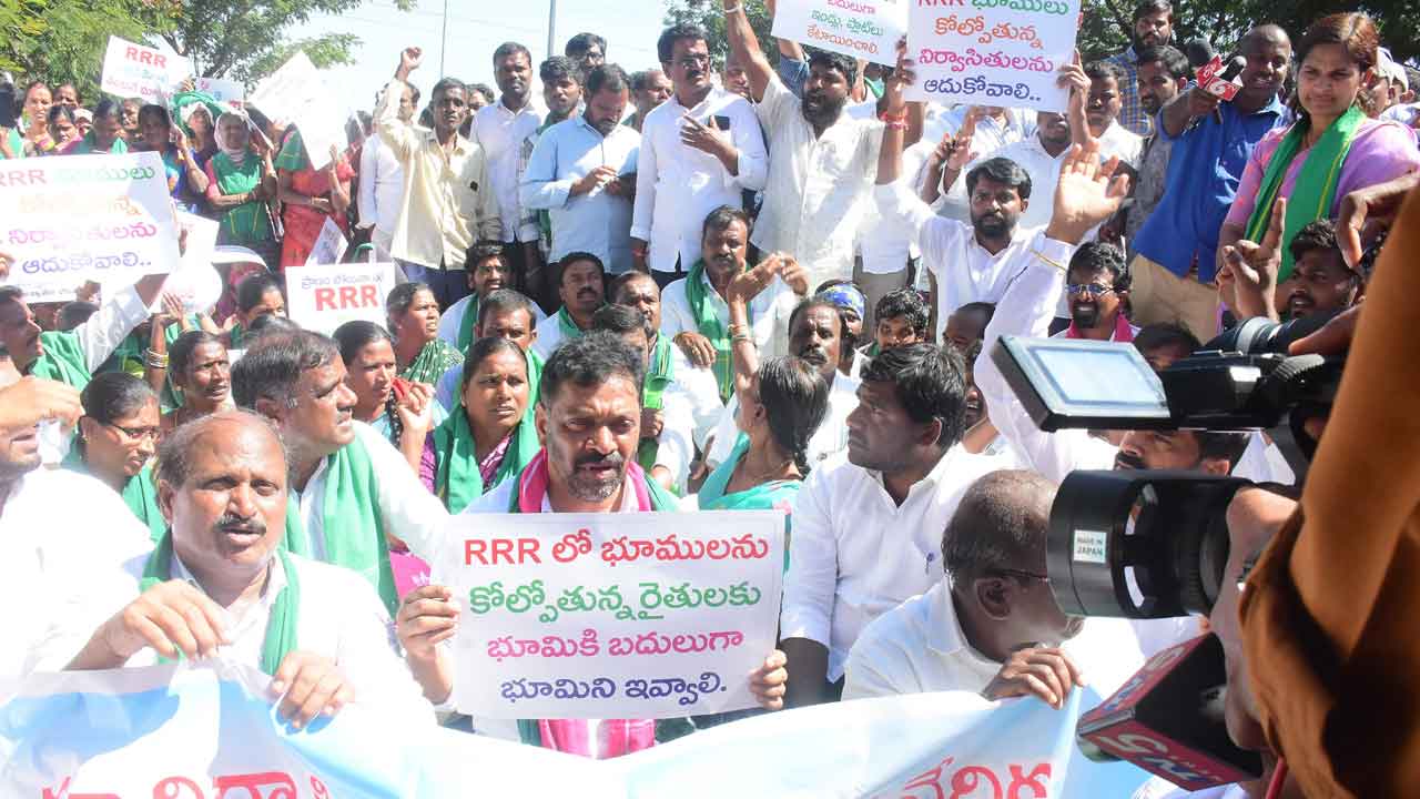 ట్రిపుల్‌ఆర్‌పై రైతన్న రణం