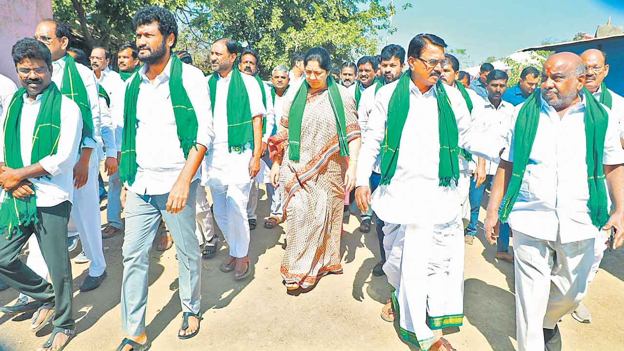 రైతన్నా.. ధైర్యం కోల్పోవద్దు