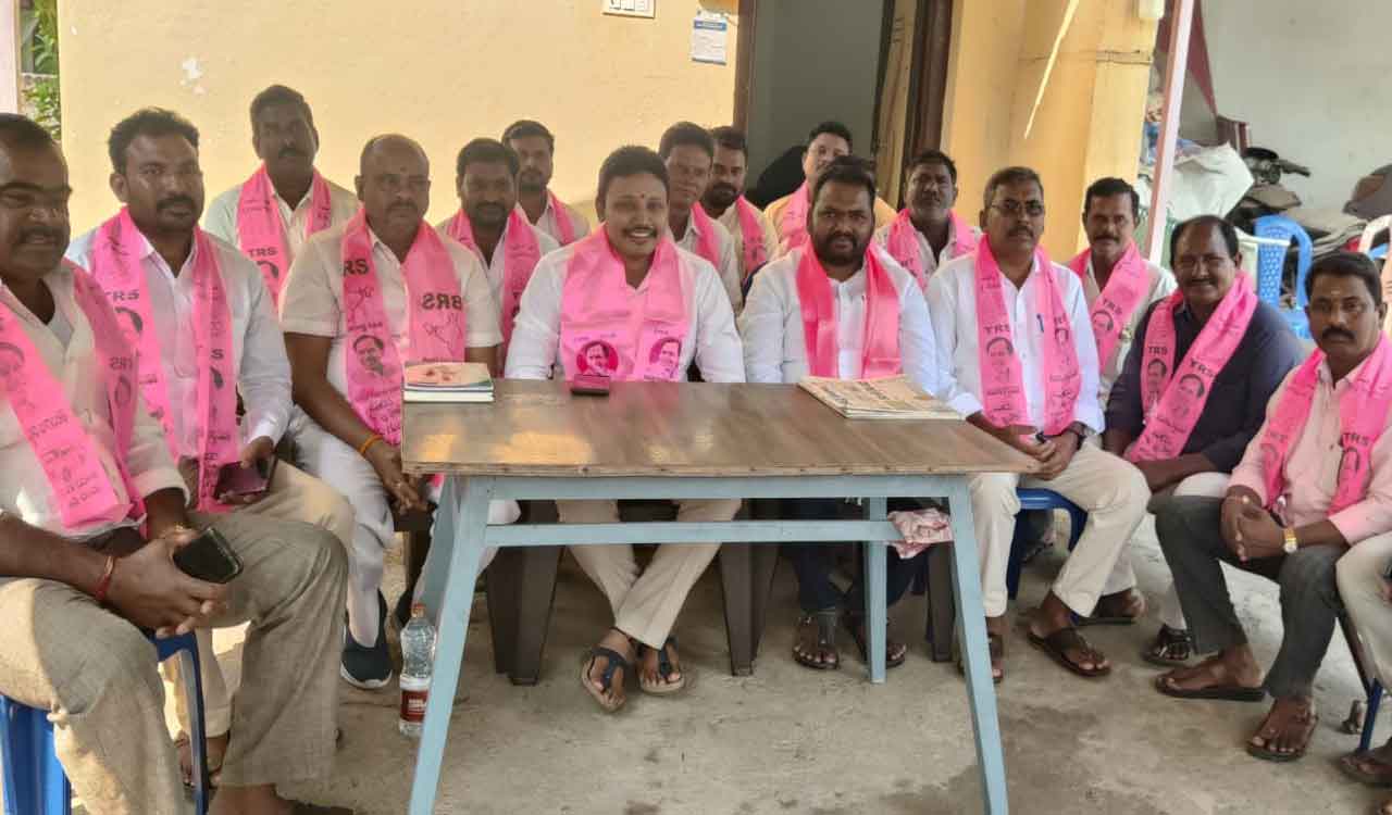 రైతులను మోసం చేస్తున్న కాంగ్రెస్‌ ప్రభుత్వం