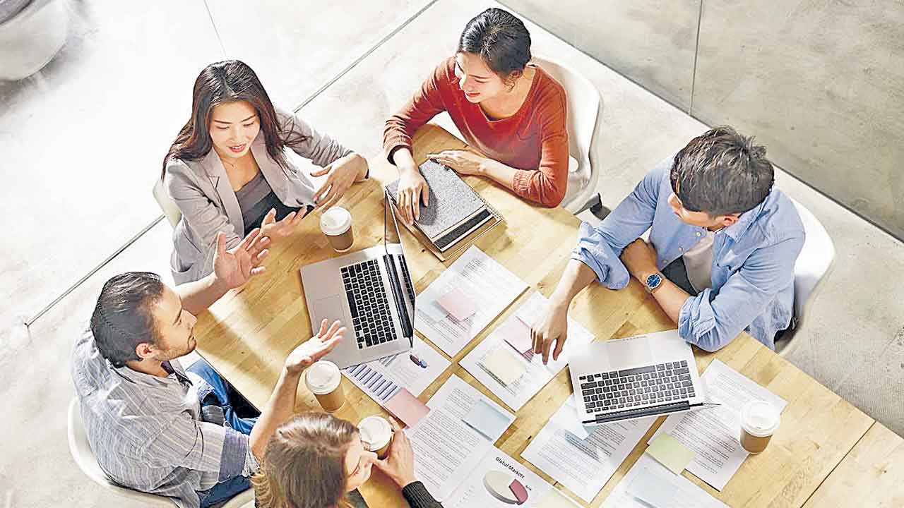 Working Hours | పనిగంటలు దేశగతిని మారుస్తాయా?