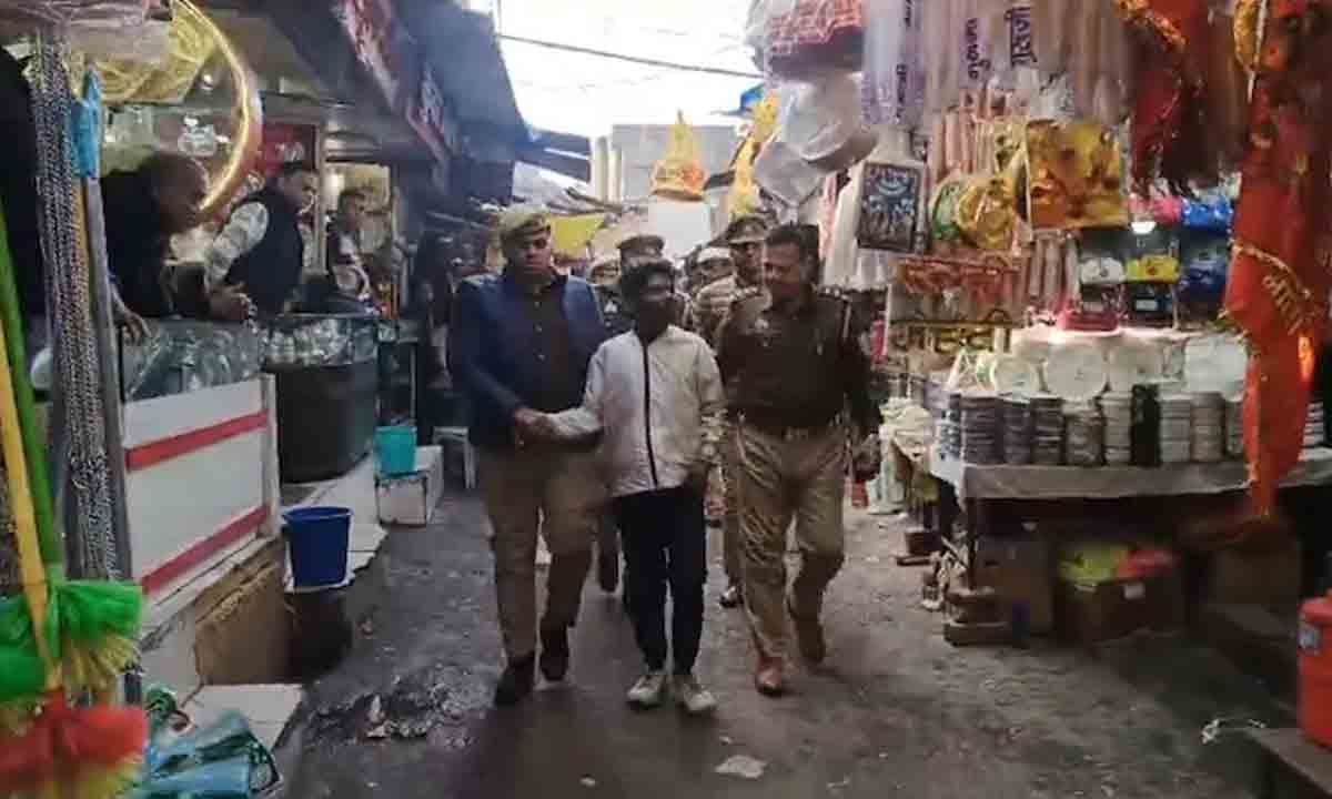 Birthday Party | గ్యాంగ్‌ లీడర్‌ పుట్టిన రోజు.. రౌడీలు ఏం చేశారో తెలుసా..