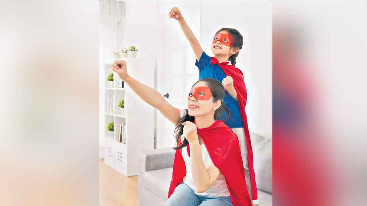 బాల్యంలోకి తొంగిచూద్దామా!