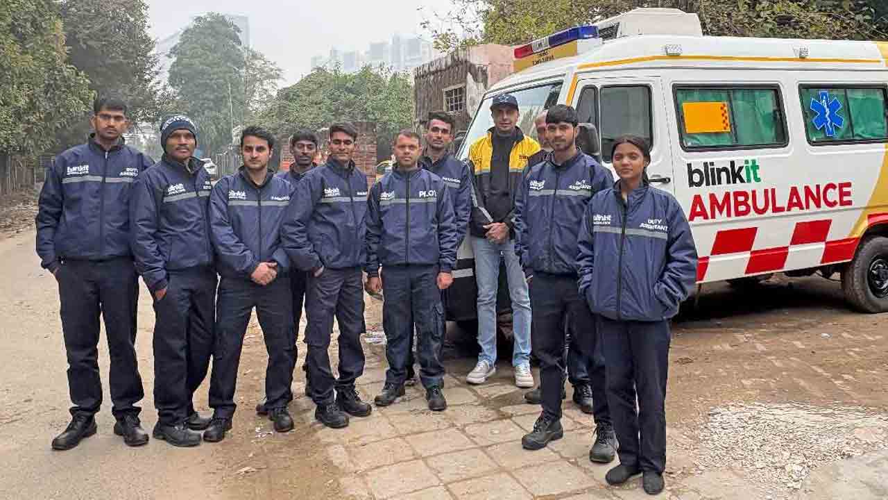 Blinkit | టెన్ మినిట్స్ అంబులెన్స్ సేవల్లోకి క్విక్ కామర్స్ బ్లింకిట్.. ఫస్ట్ ఇక్కడే ఆ సేవలు..!