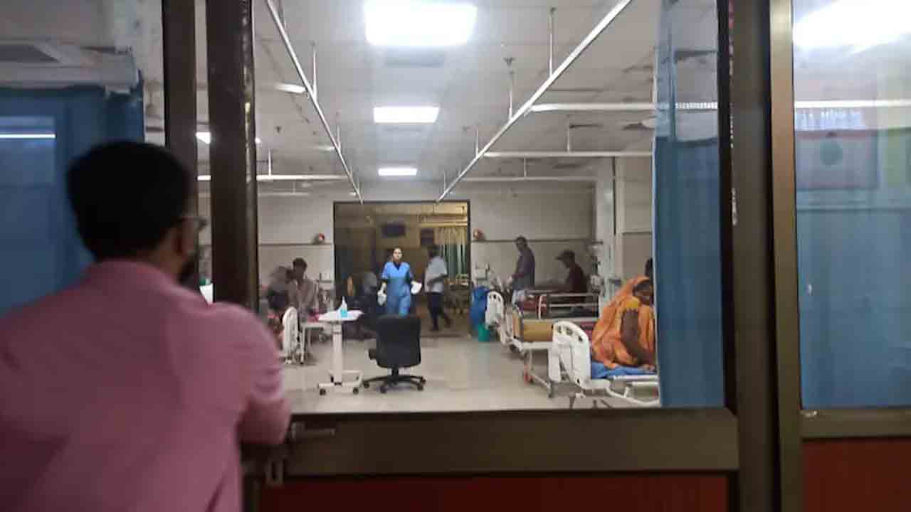 Woman Dies After Delivery | ఆసుపత్రిలో బాలింత మృతి.. గడువు ముగిసిన ఇంజక్షనే కారణమన్న బంధువులు