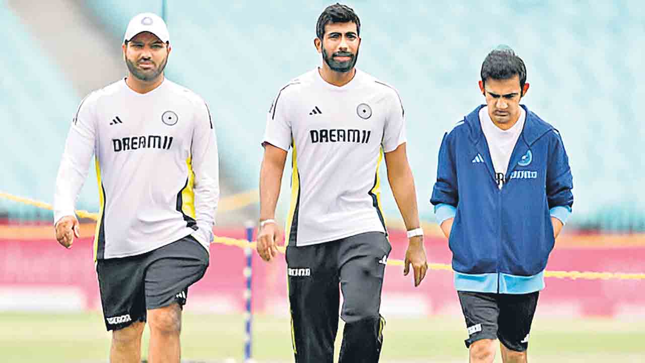 ఆశల పల్లకిలో.. ఆఖరి పోరాటం