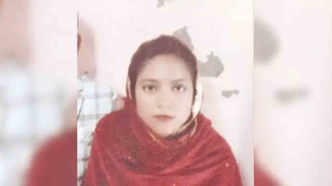 Bride Vanishes With Jewellery | పెళ్లికి నిమిషాల ముందు లక్షల విలువైన నగలతో వధువు   పరార్‌.. ఆమె దొంగని తెలిసి వరుడు షాక్‌